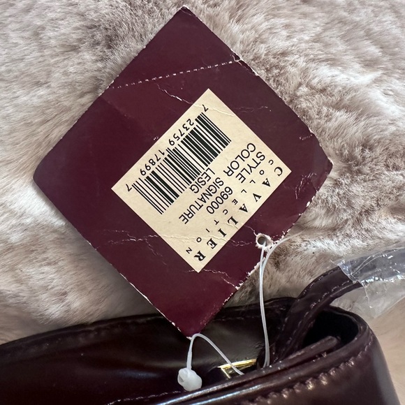 ETIENNE AIGNER CAVALIER COLLECTION SIGNATURE LEATHER SADDLE BAG - Picture 6 of 17